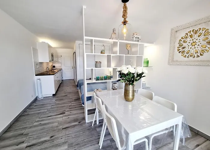 Maria 26 Playa Roca *