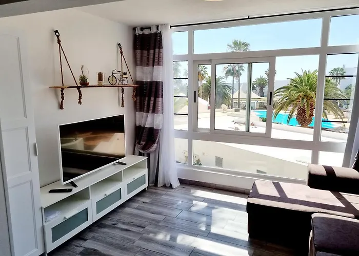 Maria 26 Playa Roca Costa Teguise